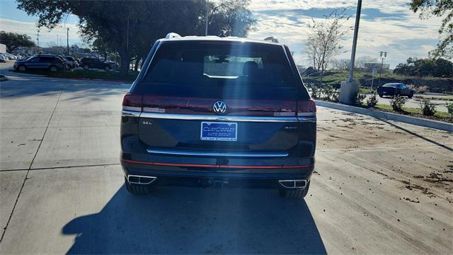 new 2025 Volkswagen Atlas car, priced at $53,555