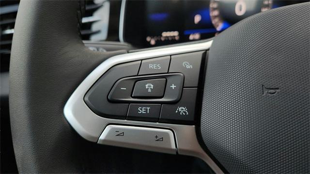 new 2025 Volkswagen Atlas car, priced at $37,274