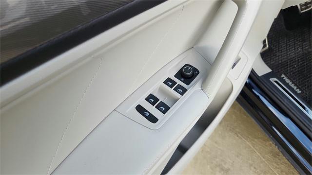 used 2024 Volkswagen Tiguan car, priced at $29,010