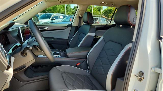 new 2025 Volkswagen Atlas car, priced at $45,939