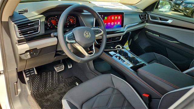 new 2025 Volkswagen Atlas car, priced at $45,939