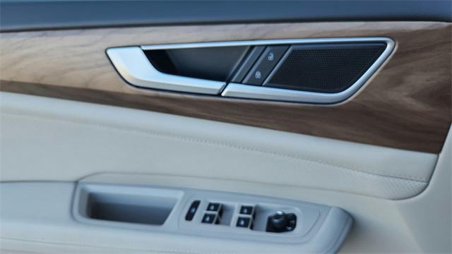 new 2025 Volkswagen Atlas car, priced at $42,839