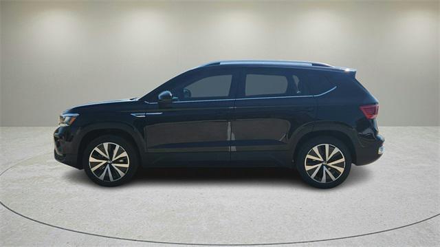 new 2024 Volkswagen Taos car, priced at $29,777