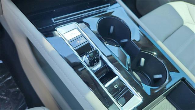 new 2025 Volkswagen Atlas car, priced at $46,170