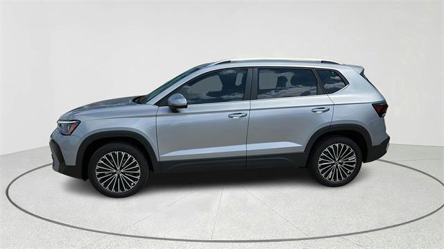 new 2025 Volkswagen Taos car, priced at $30,817