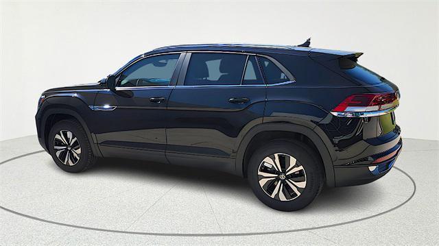 new 2026 Volkswagen Atlas Cross Sport car, priced at $39,901