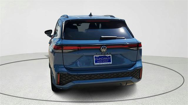 new 2025 Volkswagen Tiguan car, priced at $36,558