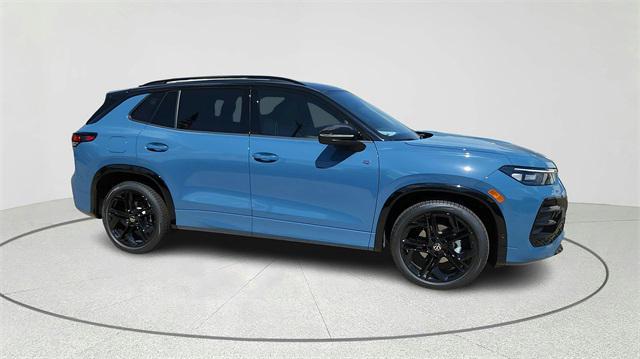 new 2025 Volkswagen Tiguan car, priced at $36,558