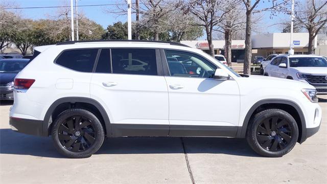 new 2024 Volkswagen Atlas car, priced at $39,590