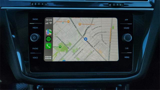 new 2024 Volkswagen Tiguan car, priced at $26,700