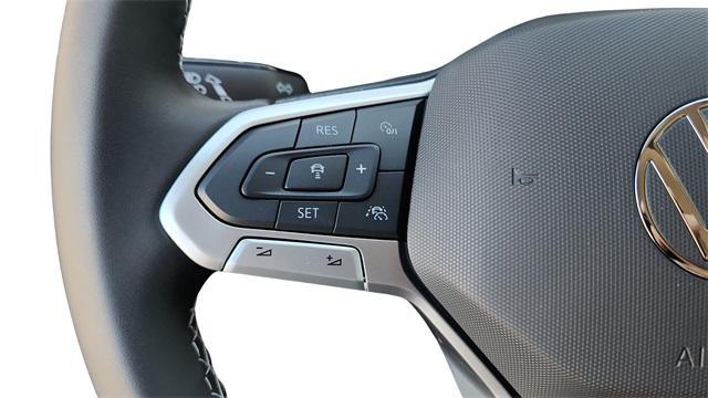 new 2024 Volkswagen Tiguan car, priced at $26,700