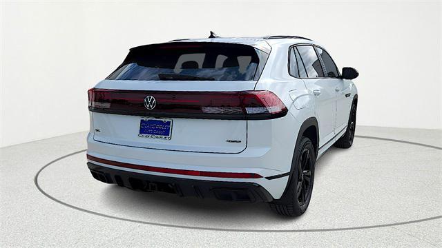 new 2026 Volkswagen Atlas Cross Sport car, priced at $52,826