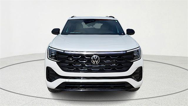 new 2026 Volkswagen Atlas Cross Sport car, priced at $52,826