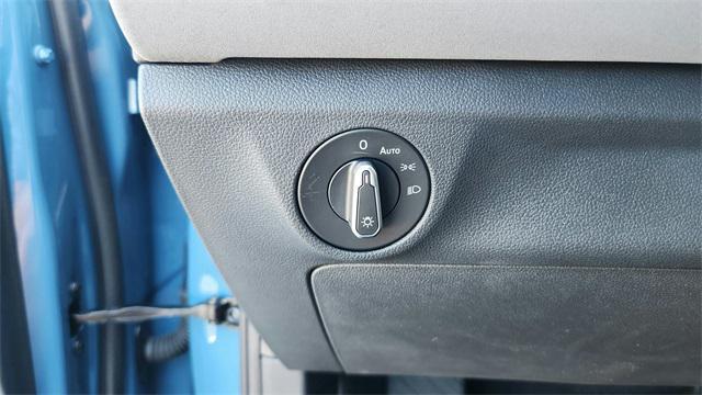 new 2025 Volkswagen Jetta car, priced at $27,046