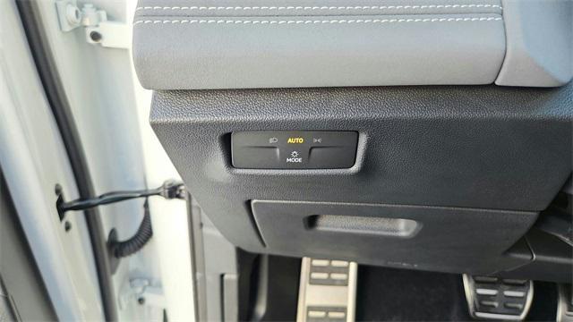 new 2026 Volkswagen Tiguan car, priced at $38,980