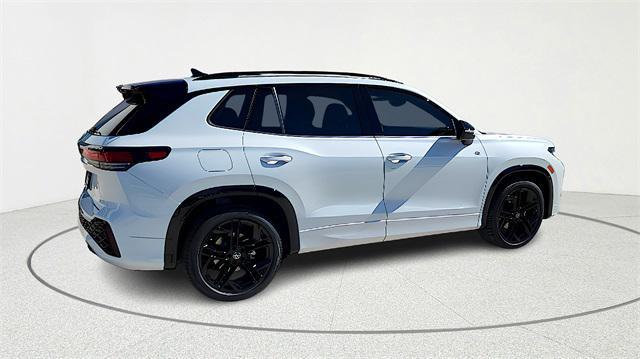 new 2026 Volkswagen Tiguan car, priced at $38,980