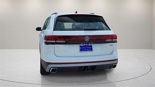 new 2025 Volkswagen Atlas car, priced at $45,899