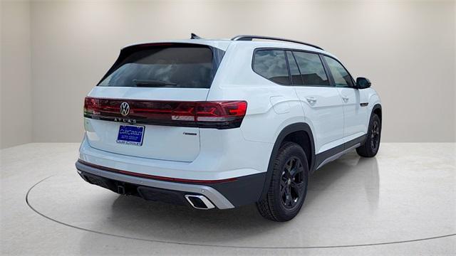 new 2025 Volkswagen Atlas car, priced at $45,899