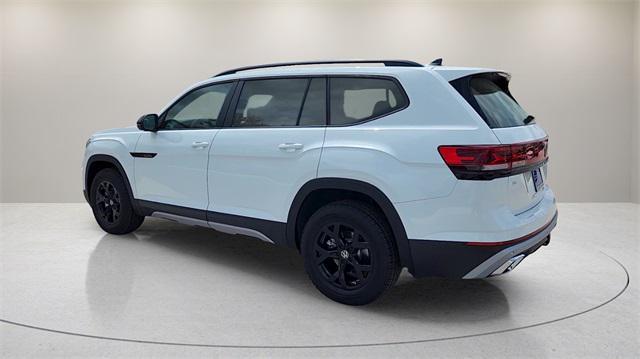 new 2025 Volkswagen Atlas car, priced at $45,899