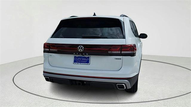 new 2025 Volkswagen Atlas car, priced at $44,675