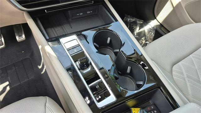 new 2025 Volkswagen Atlas car, priced at $51,009