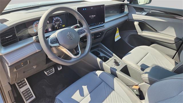 new 2025 Volkswagen Tiguan car, priced at $36,663