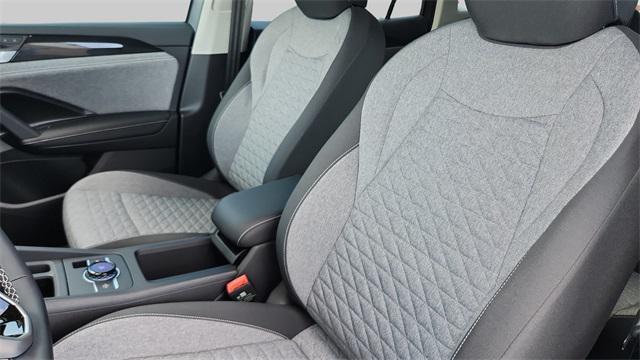 new 2025 Volkswagen Tiguan car, priced at $28,741