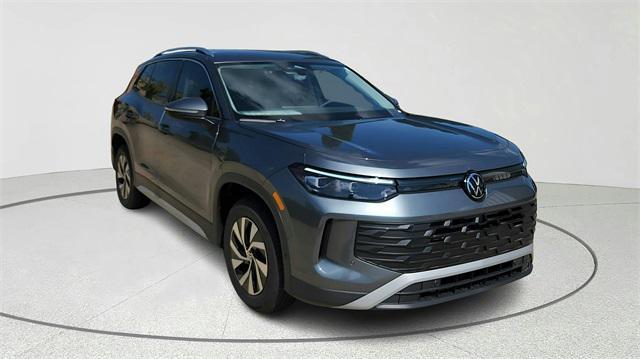 new 2025 Volkswagen Tiguan car, priced at $28,741