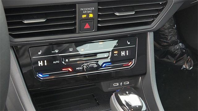 new 2025 Volkswagen Jetta car, priced at $25,401