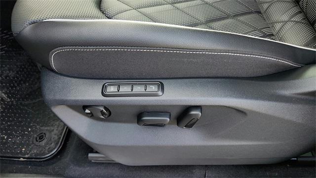 new 2025 Volkswagen Atlas car, priced at $46,878