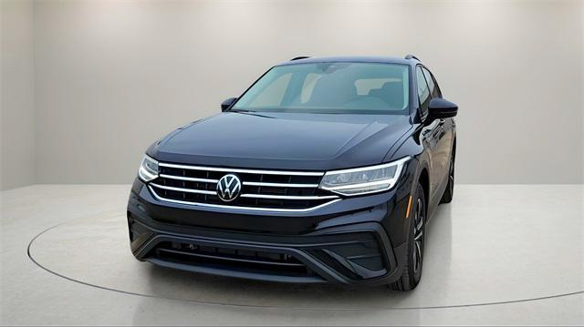 new 2024 Volkswagen Tiguan car, priced at $27,839