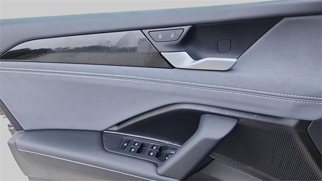 new 2025 Volkswagen Tiguan car, priced at $37,288
