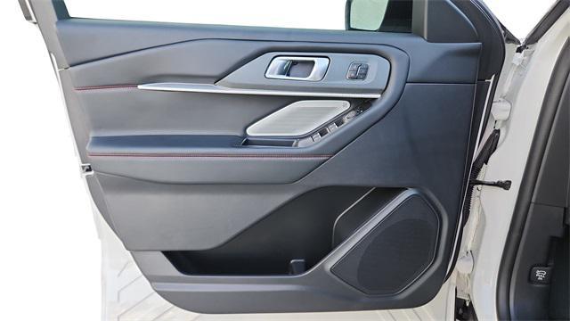 used 2025 Ford Explorer car, priced at $53,494