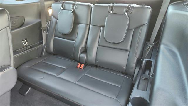 used 2025 Ford Explorer car, priced at $53,494