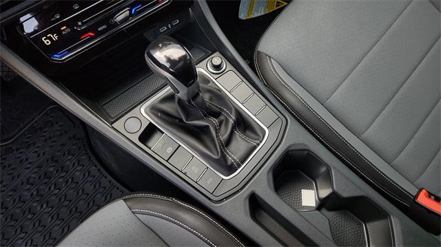 new 2025 Volkswagen Jetta car, priced at $27,338