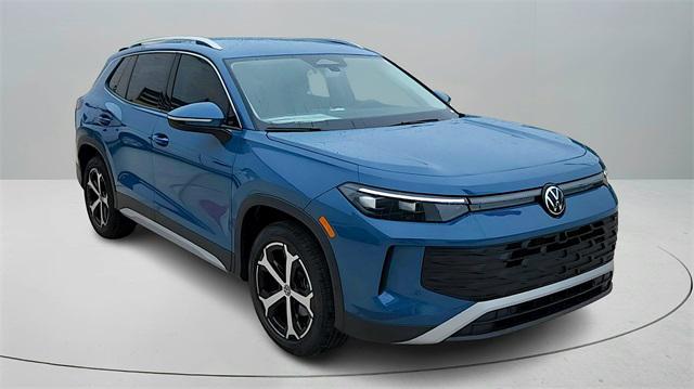 new 2025 Volkswagen Tiguan car, priced at $33,224