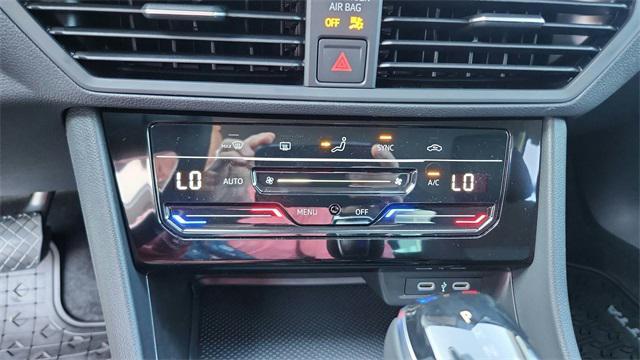 new 2025 Volkswagen Jetta car, priced at $23,673