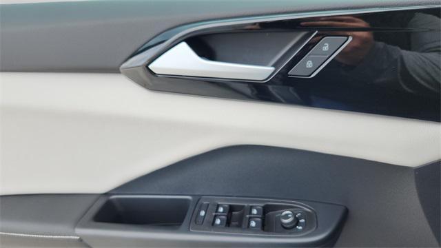 new 2025 Volkswagen Taos car, priced at $26,159