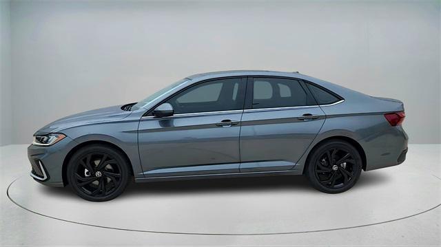 new 2025 Volkswagen Jetta car, priced at $27,530