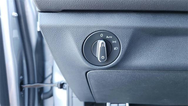 new 2025 Volkswagen Jetta car, priced at $24,682