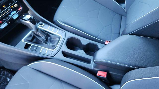 new 2025 Volkswagen Jetta car, priced at $24,682
