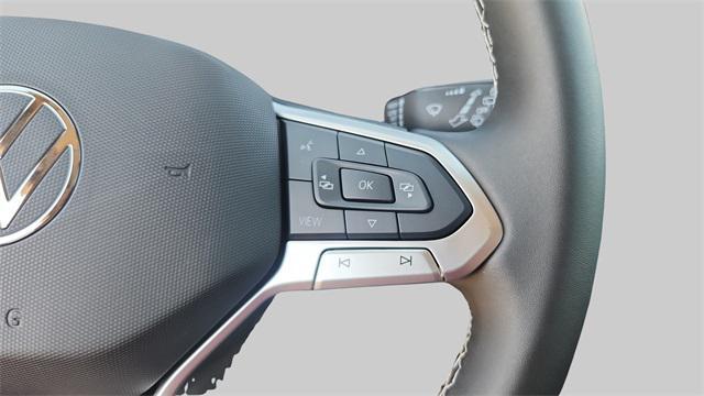 new 2024 Volkswagen Tiguan car, priced at $28,752