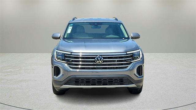 new 2024 Volkswagen Atlas car, priced at $37,111