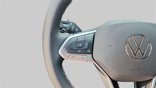 new 2025 Volkswagen Tiguan car, priced at $31,682