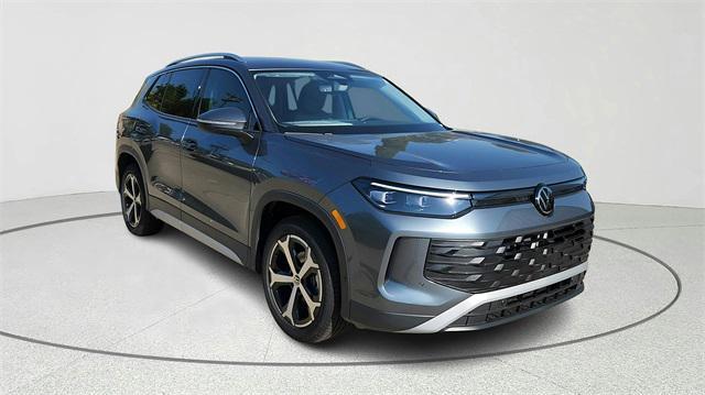 new 2025 Volkswagen Tiguan car, priced at $31,682