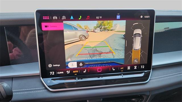 new 2025 Volkswagen Tiguan car, priced at $31,682