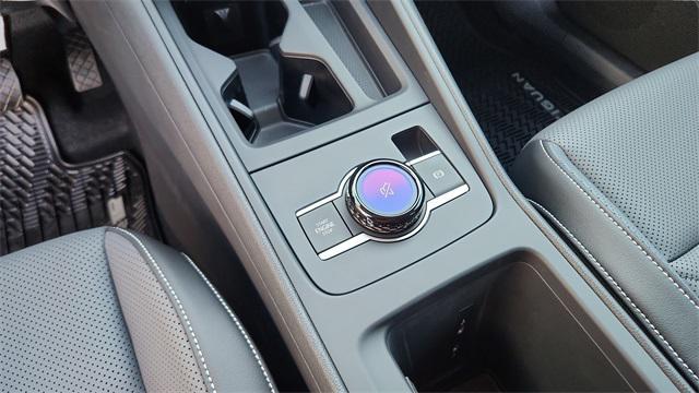 new 2025 Volkswagen Tiguan car, priced at $31,682