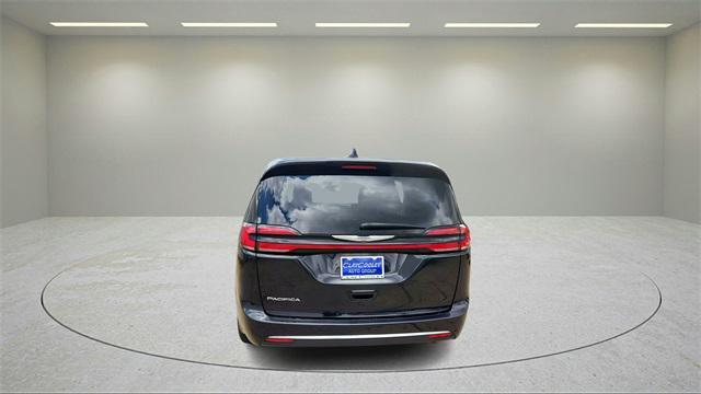 used 2023 Chrysler Pacifica car, priced at $22,400