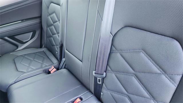 new 2025 Volkswagen Atlas Cross Sport car, priced at $40,157