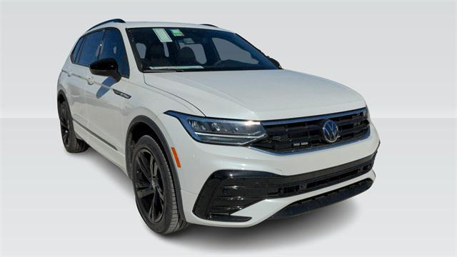 new 2024 Volkswagen Tiguan car, priced at $33,429